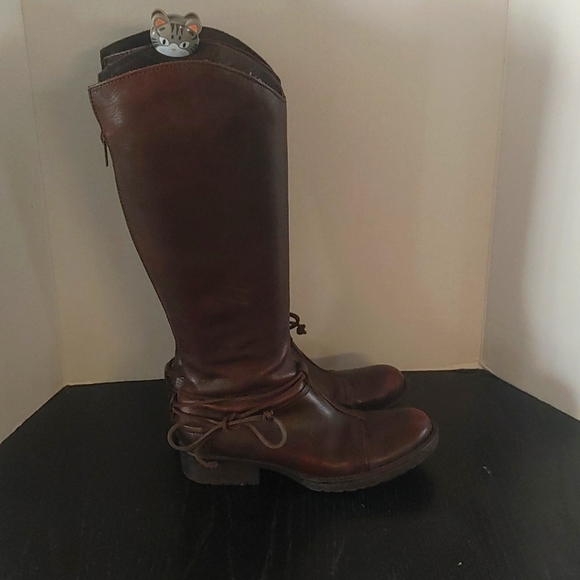 Born Distressed Riding Boots - Picture 2 of 7